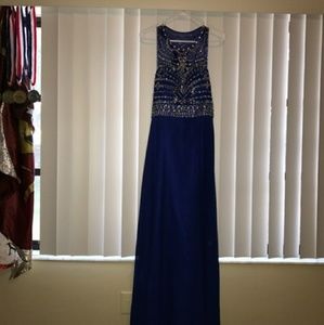 Prom/night gown